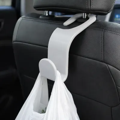 Image 2 : Crochet de sac sur un appuie-tête de voiture (photo 2)