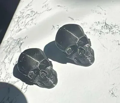 Image 3 : Bouchons de valve crâne